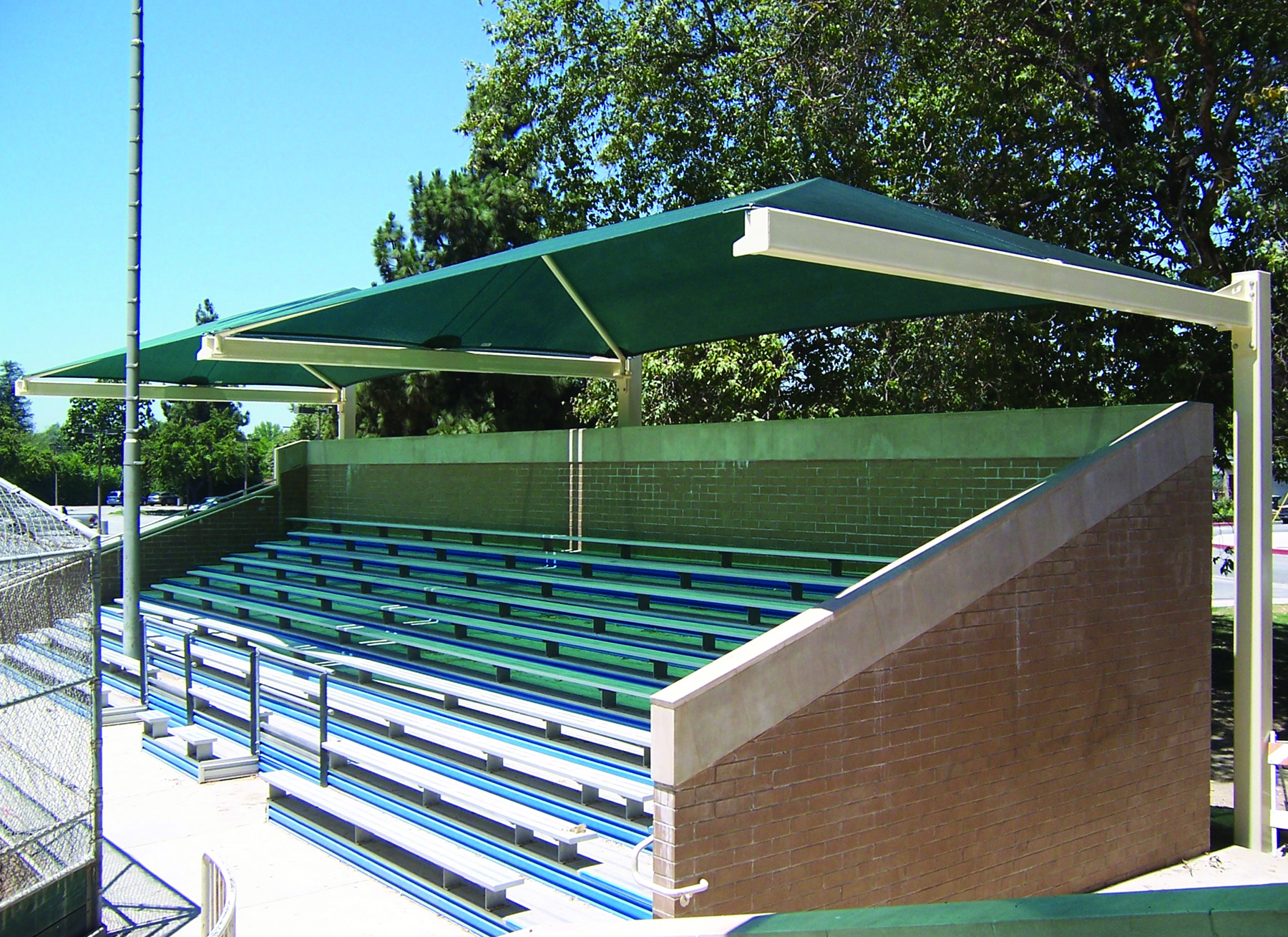 Shade Structure Full Cantilever