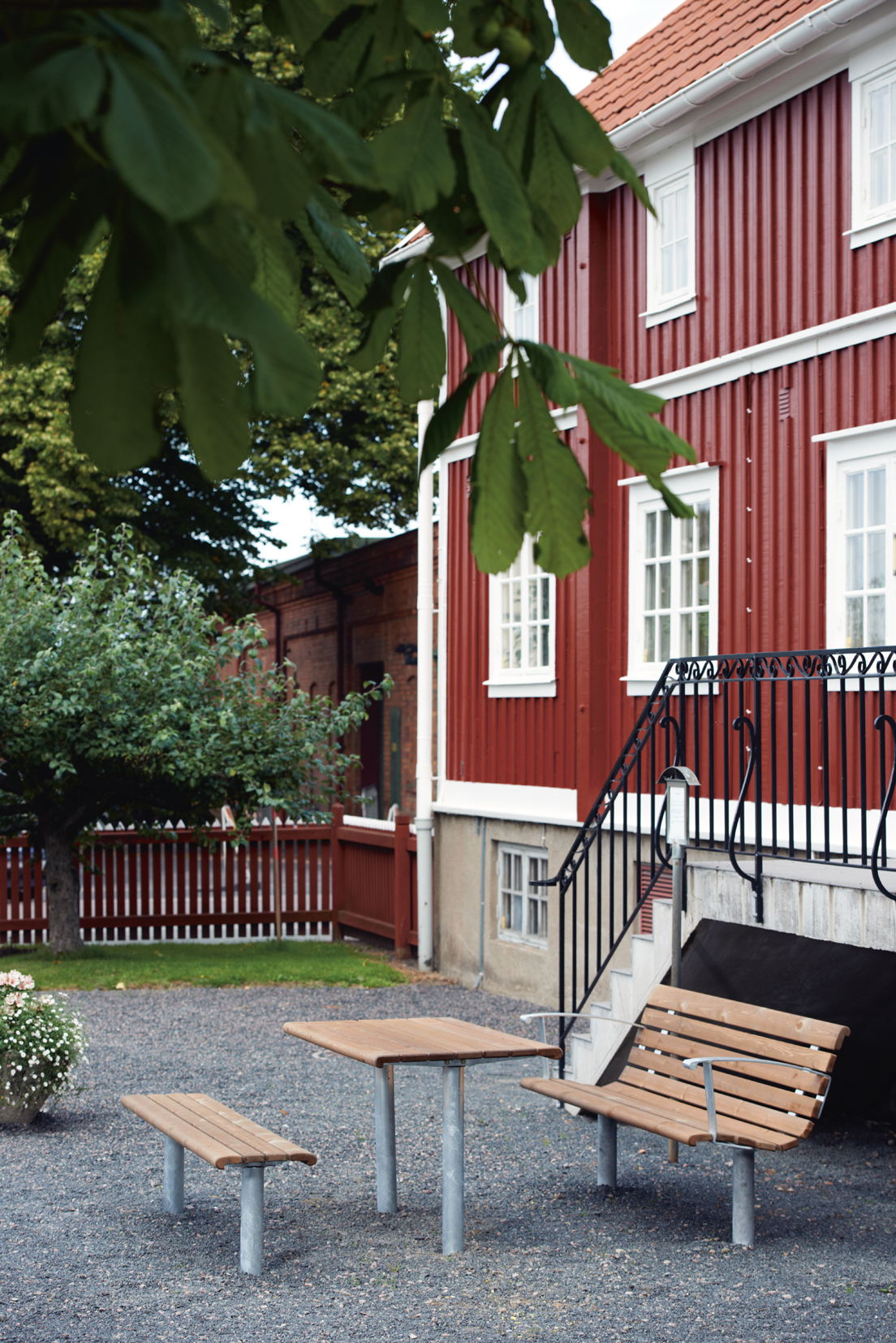 Park Bench Sofiero Hardwood