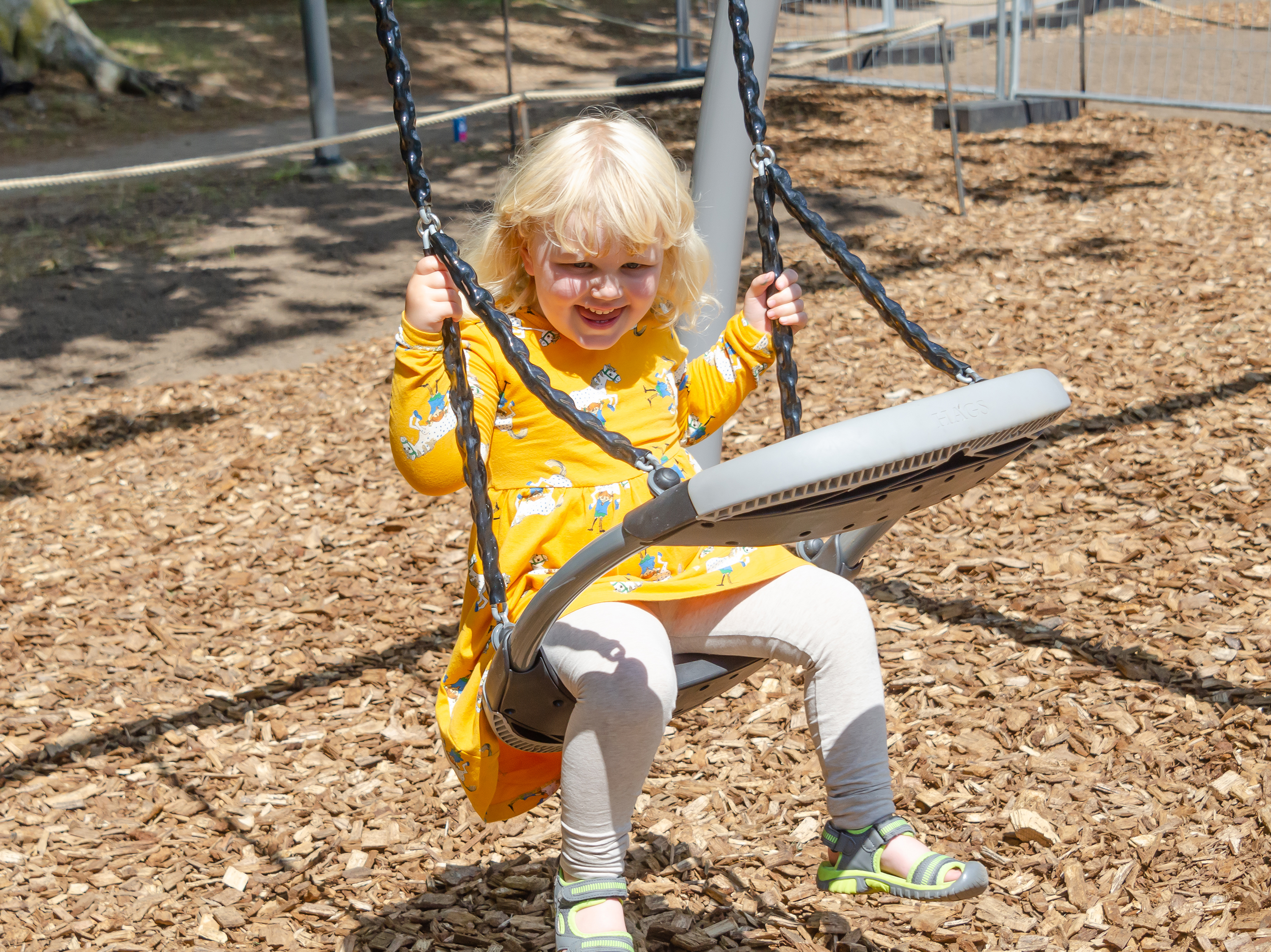 Swing Seat Reddy